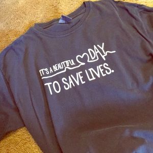 Unisex long sleeve tee